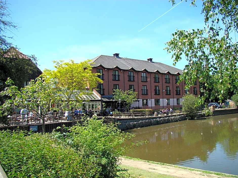 The Bridge Hotel