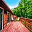 Evergreen Valley Inn