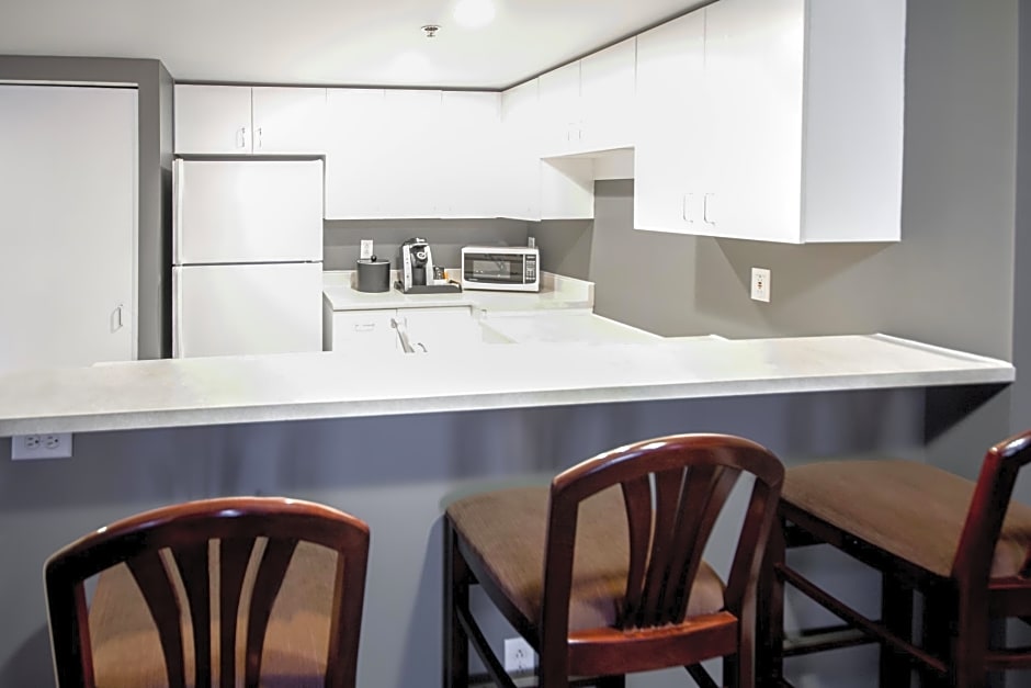 Hotel Faubourg Montreal Centre Ville Downtown