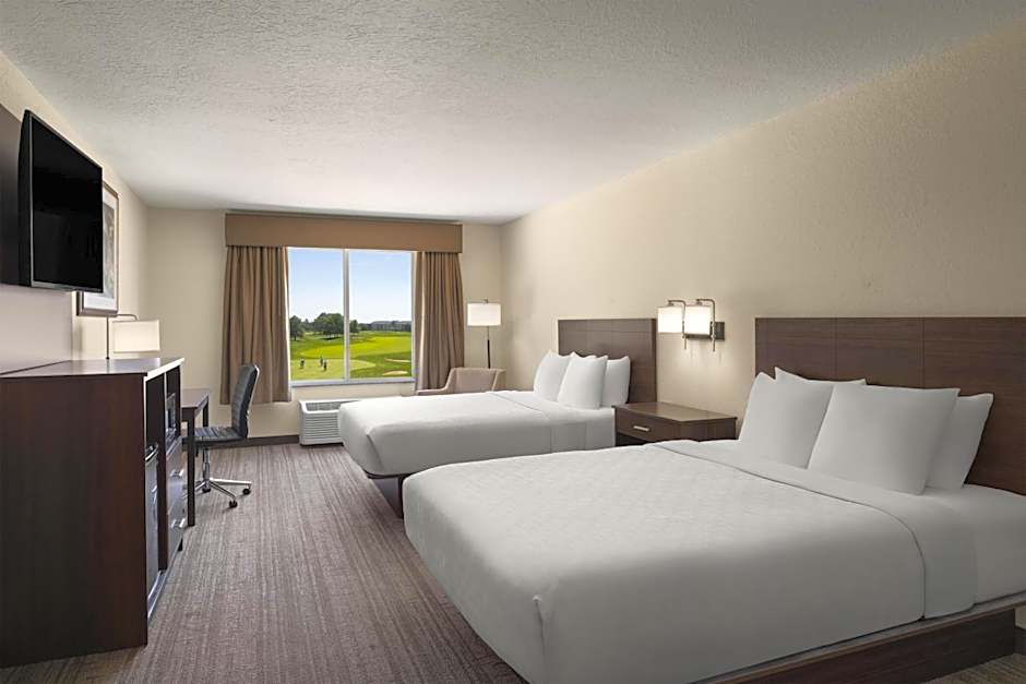 Crown Pointe Lodge; BW Signature Collection