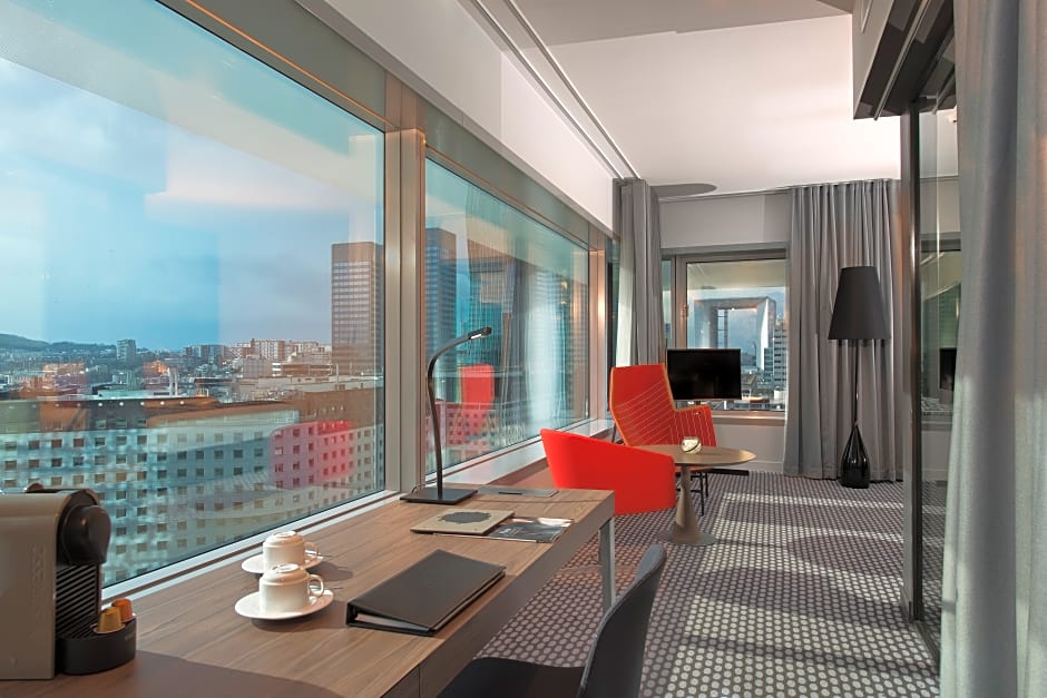 Melia Paris La Defense