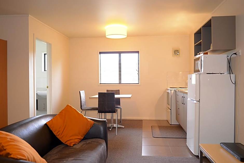 The Hobbit Motorlodge