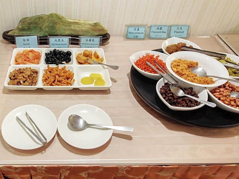 Chungli Business Hotel