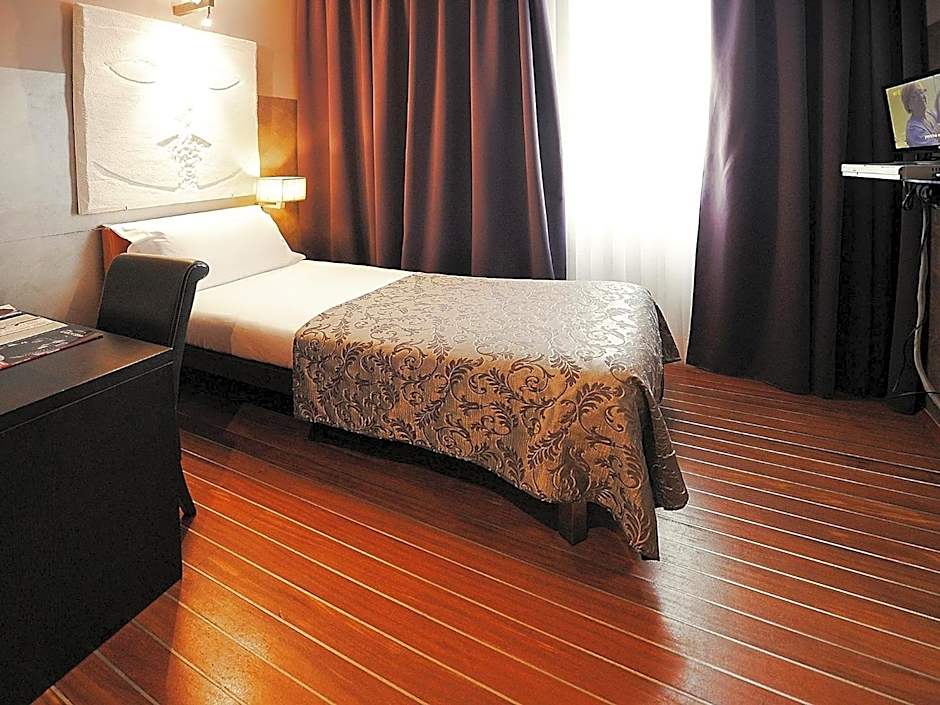 Borghese Palace Art Hotel