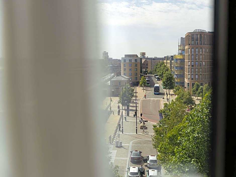 Ibis Cambridge Hotel