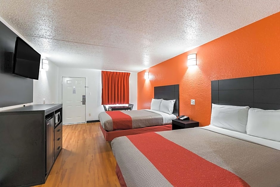 Motel 6-Houston, TX - Brookhollow