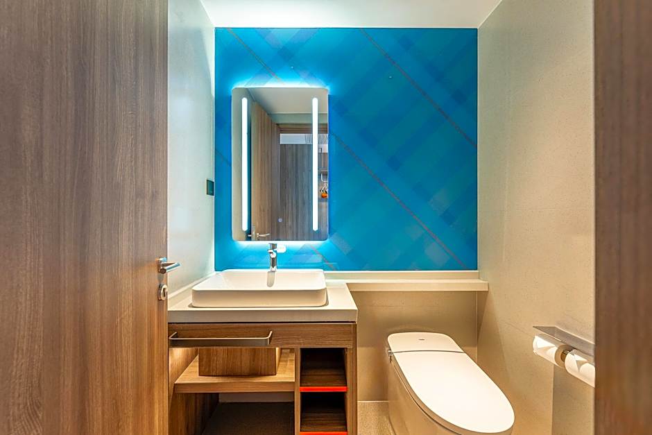 Holiday Inn Express Taizhou City Center By IHG