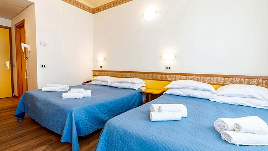 Hotel Cosmopol Cesenatico
