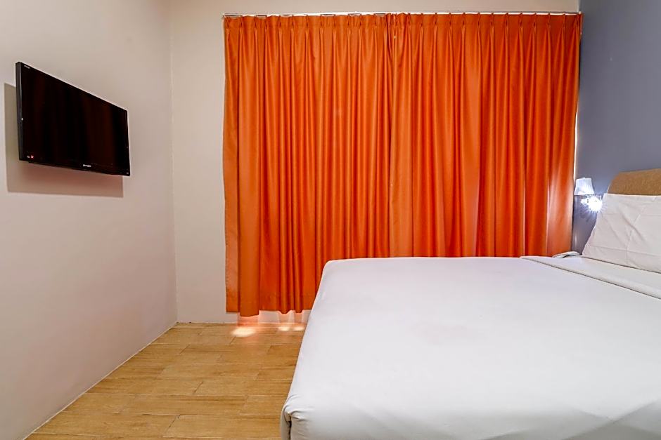 Blitz Hotel Tanjung Uncang