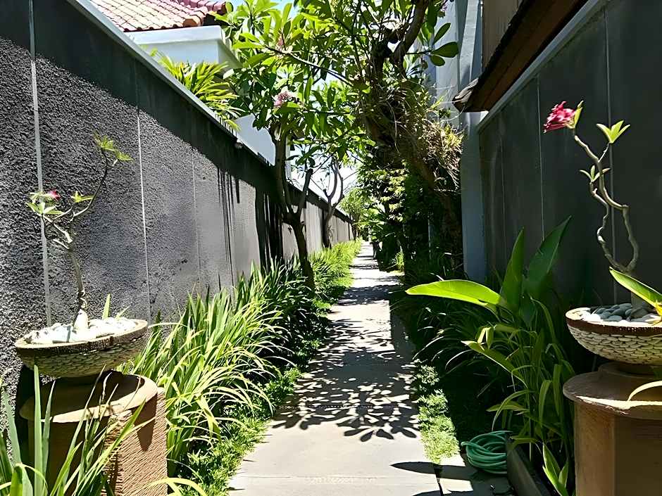 The Khayangan Dreams Villa, Seminyak
