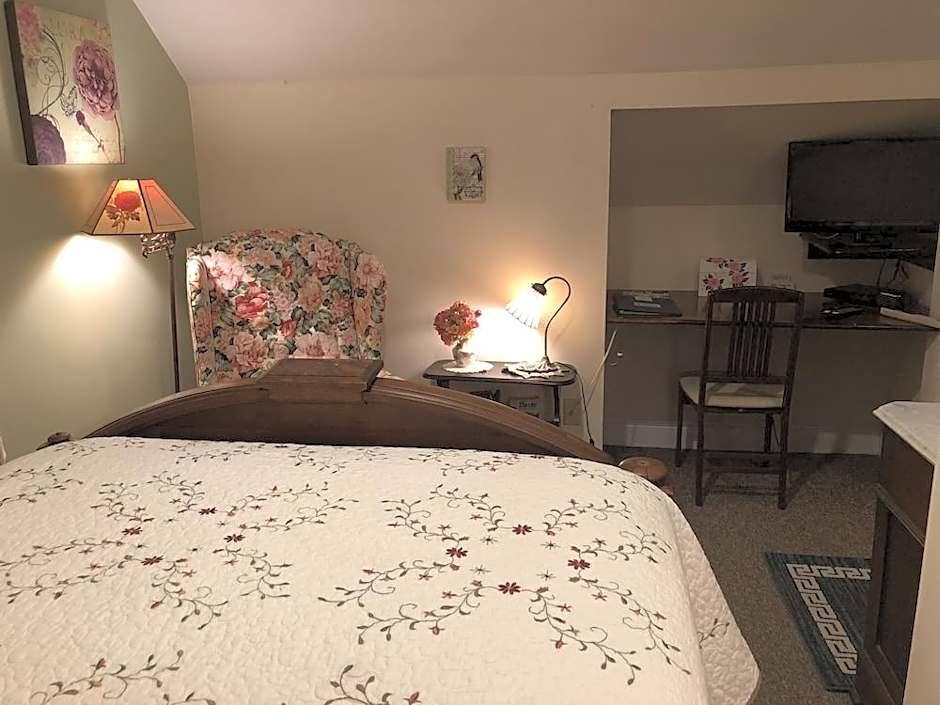 Alpine Haus Bed & Breakfast Inn