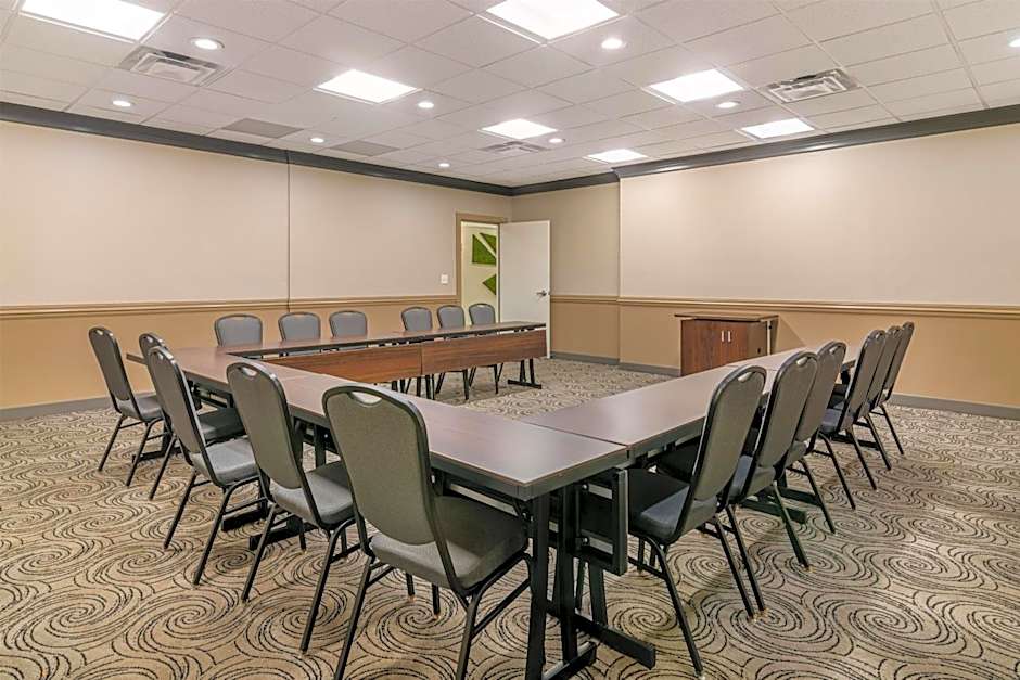 Best Western Plus Waltham Boston