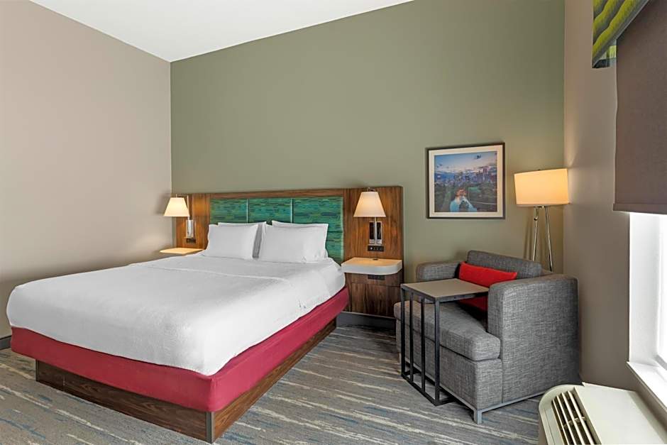 Hampton Inn & Suites Atlanta Airport West/Camp Creek Parkway