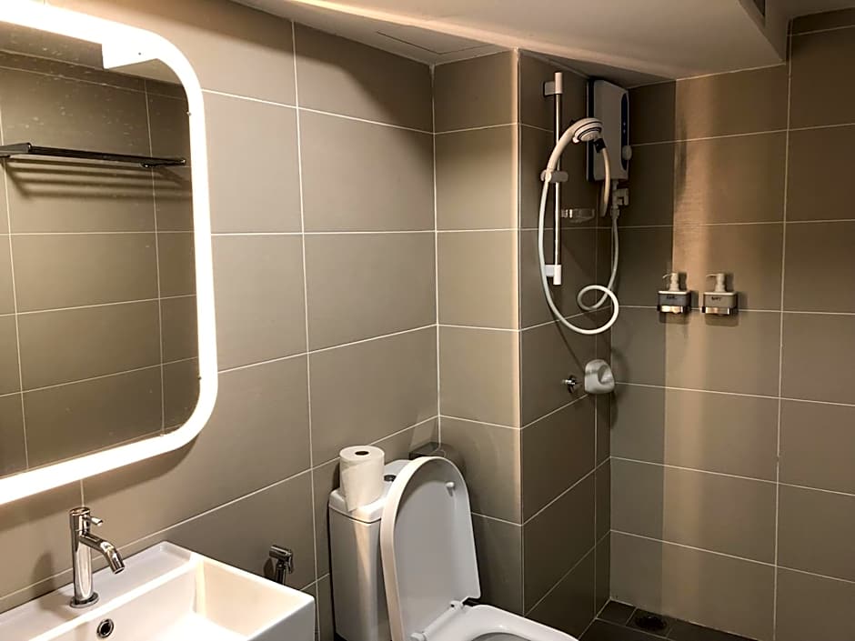 Escapade Prison Suites Petaling Jaya