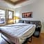 Solara Suite with Indoor Pool / Hot tub / Parking