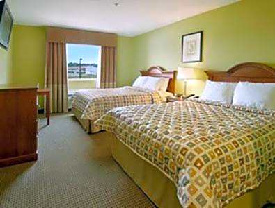 Queen Room with Two Queen Beds - Non-Smoking