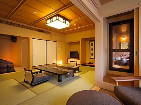 River view Superior Room with Tatami Area and Private Hot Spring Bath - Non-Smoking