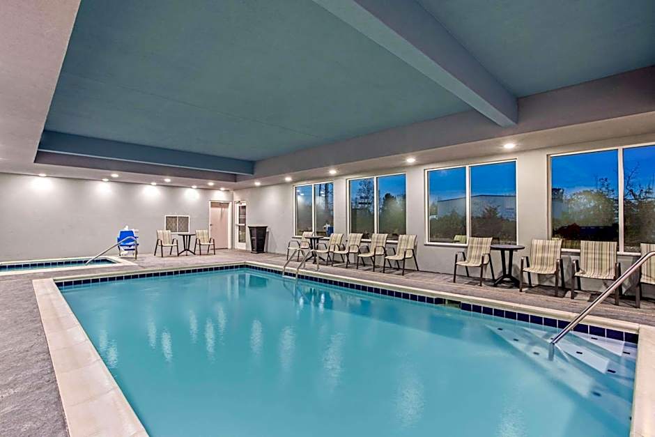 La Quinta Inn & Suites by Wyndham Paducah