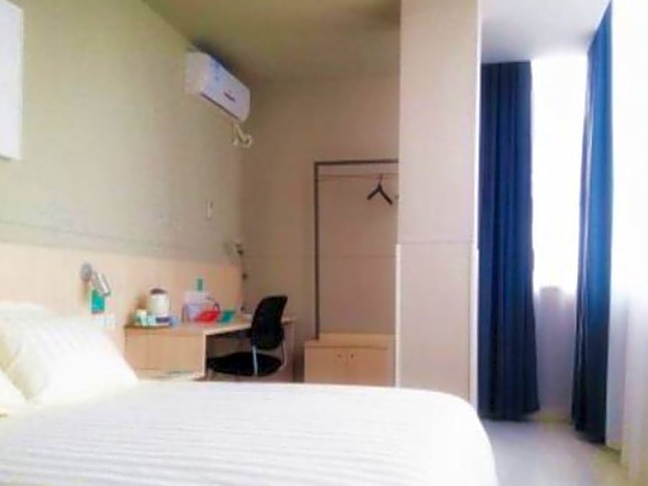 Jinjiang Inn Wuhan Zhonghua Road HuangheLou Branch