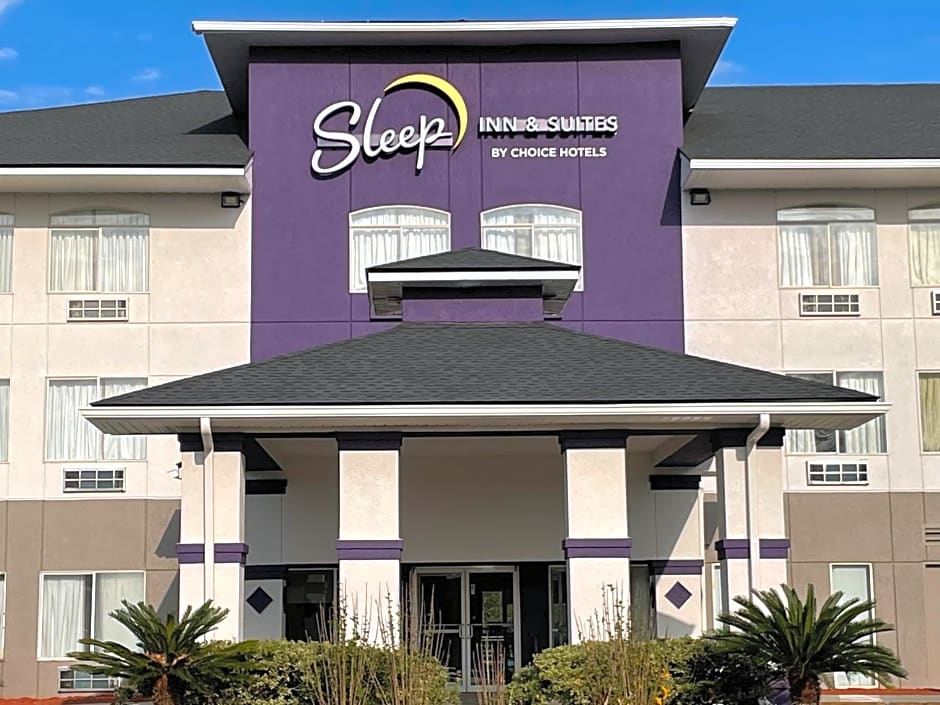 Sleep Inn & Suites