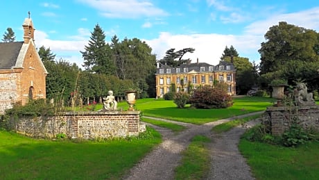 chateau du mont perreux