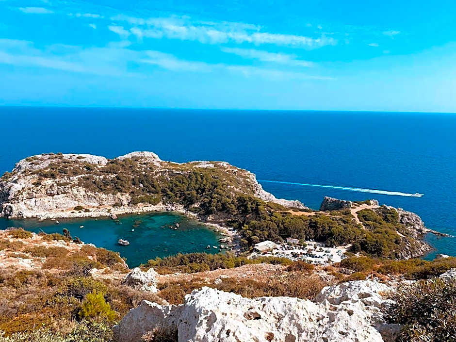 Peter's Place Studios & Suites