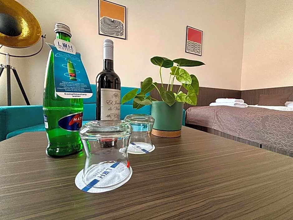 Apartments Embassy by LH