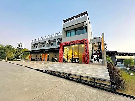 Manonkan Resort Khao Kho