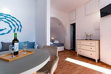 Cave Studio with Caldera View