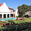 Ipe Tombe Guest Lodge - Midrand