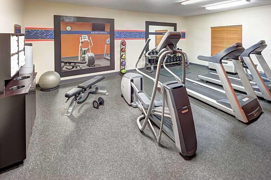 Hampton Inn By Hilton And Suites Cedar Rapids North