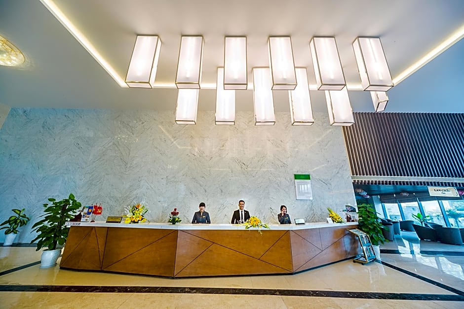 Muong Thanh Grand Cua Lo Hotel