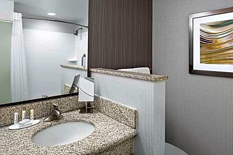 Room, 2 Queen Beds (Hearing Accessible) (2 Queen Beds)