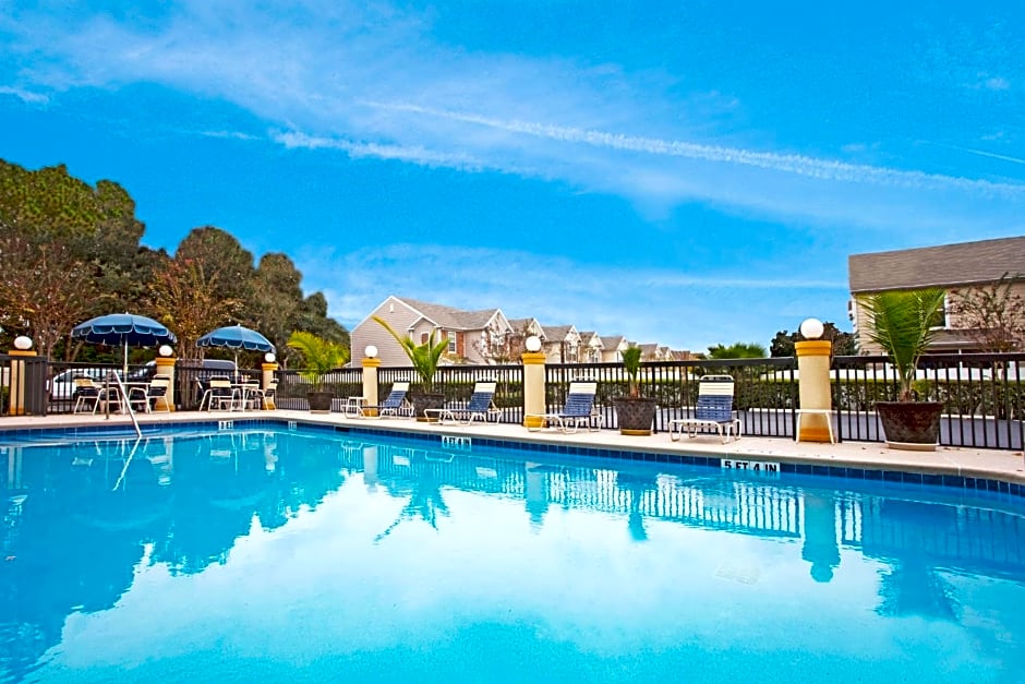 Holiday Inn Express Hotel & Suites Jacksonville-South By IHG