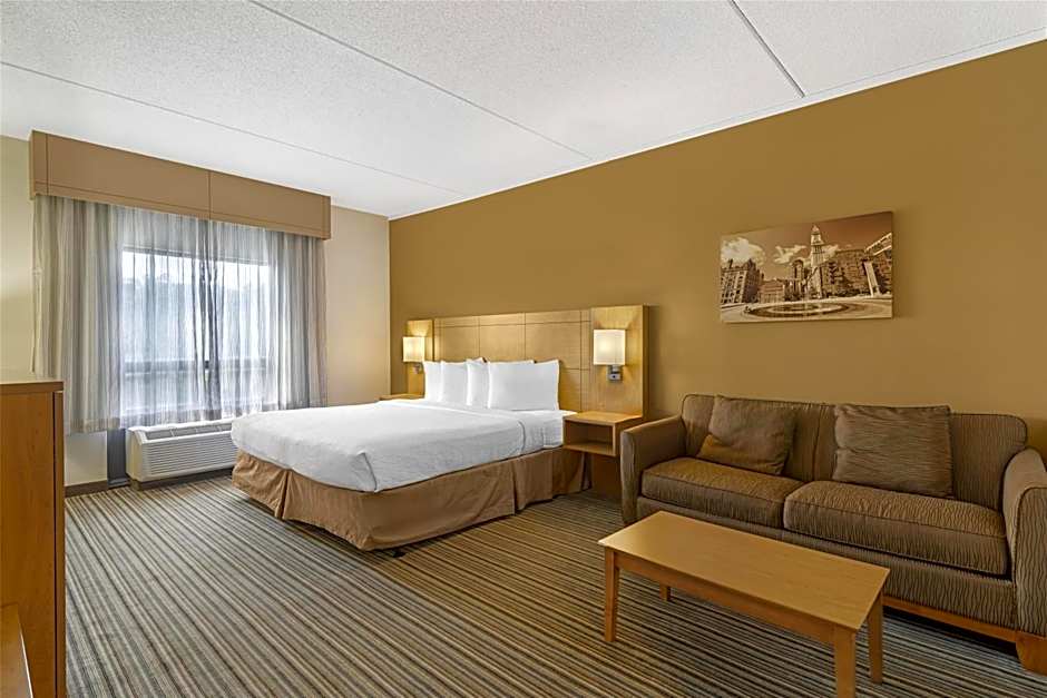 Best Western Royal Plaza Hotel And Trade Center