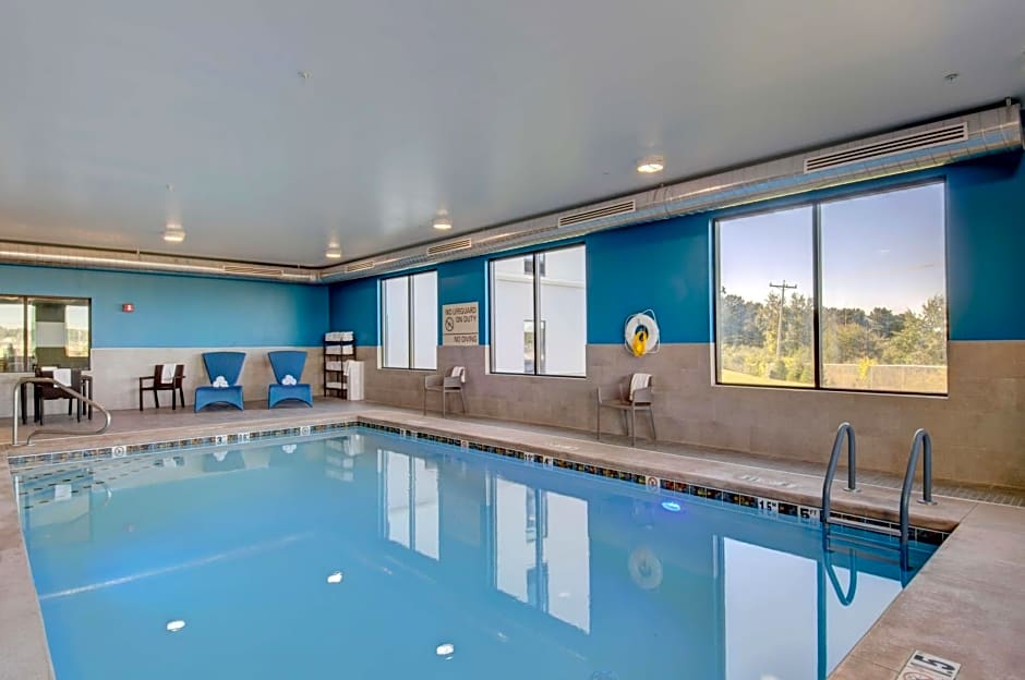 Hampton Inn By Hilton & Suites Portland, ME