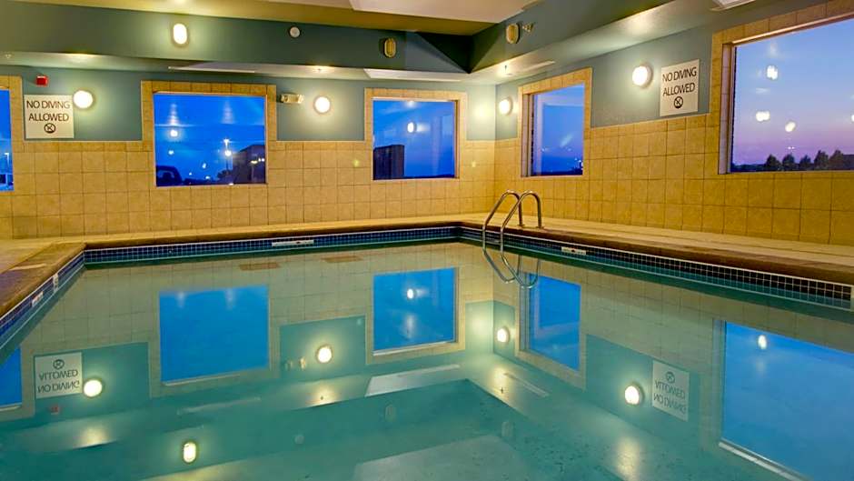 Holiday Inn Express & Suites Sioux Center By IHG