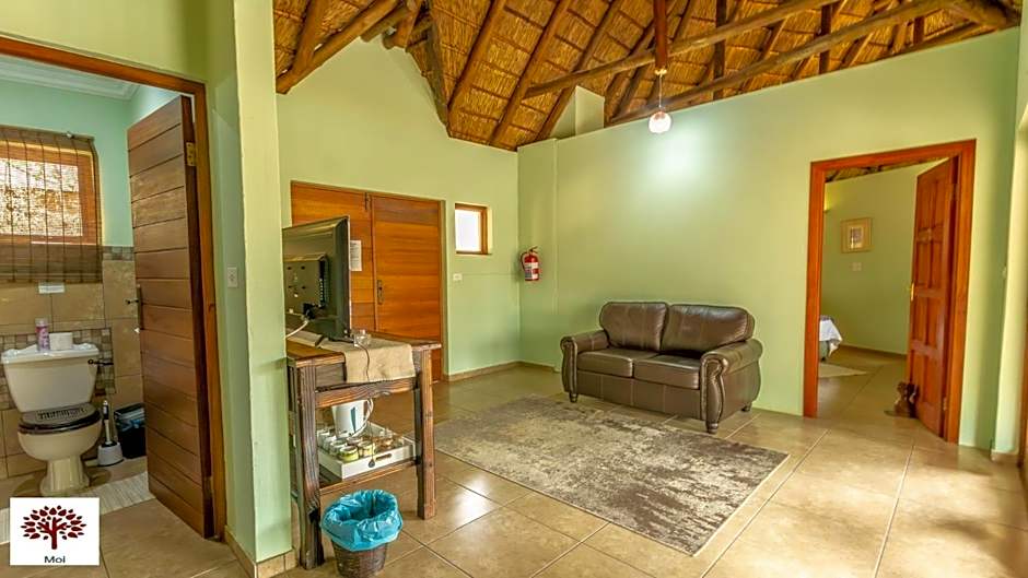 Zebula Golf and Wildlife Estate - Walk of the Eland Pax 12 - Moi Signature Luxury villa