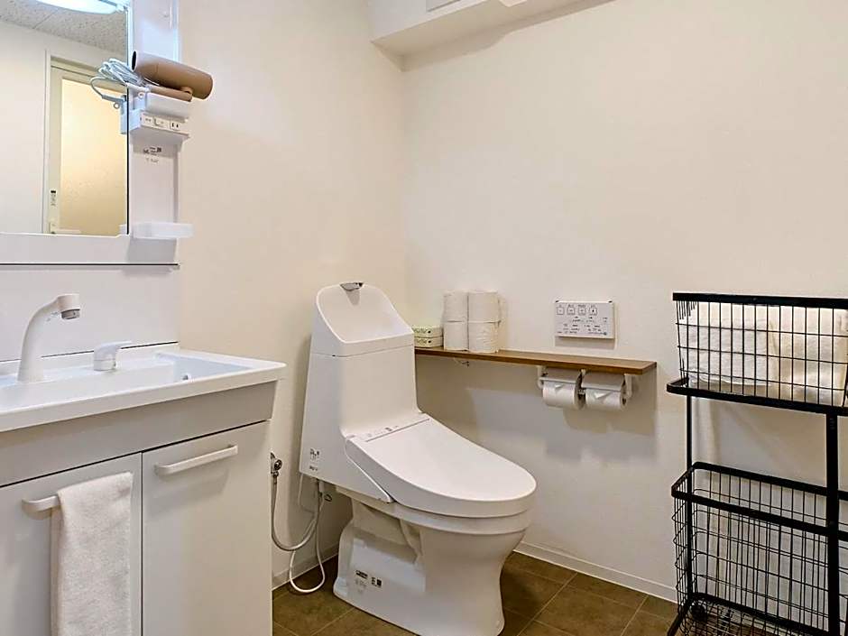 UCHI Living Stay Otaru Suitengu