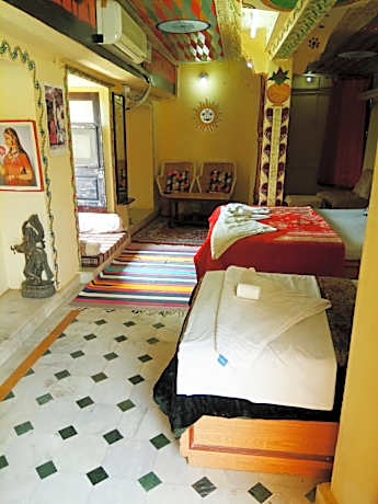 Deluxe Double or Twin Room with Lake View