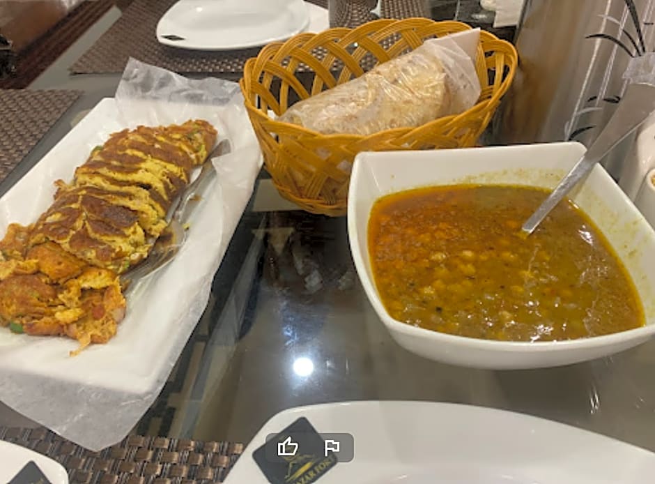 Al Cazar Fort Hotel & Restaurant 