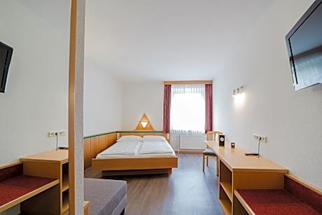 Double Room with Garage
