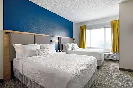 Studio, Multiple Beds (Mobility Accessible, Roll-In Shower) (2 Queen Beds and 1 Double Sofa Bed)