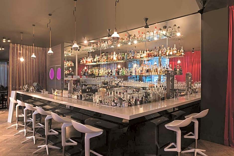 Adina Apartment Hotel Berlin Hackescher Markt