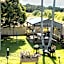 Kennedy Drive Boutique Motel & Nursery- Close To City Centre & Airport
