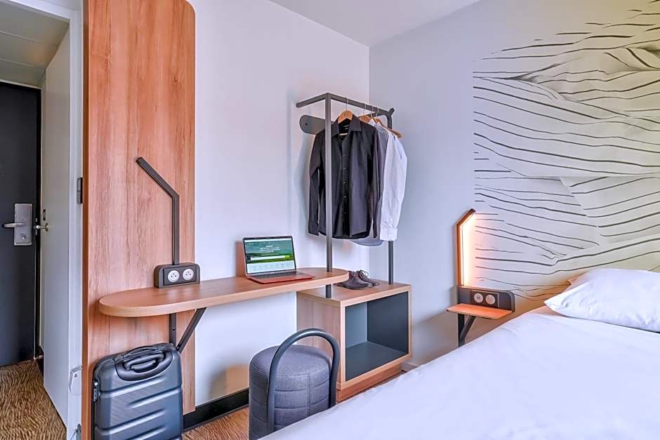 B&B Hotel Paris Rosny-sous-Bois