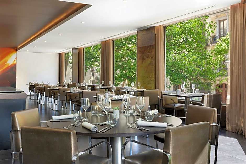 Renaissance by Marriott Barcelona Hotel