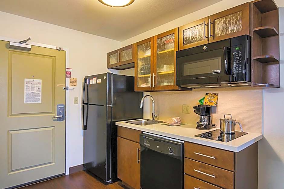 Candlewood Suites Pensacola - University Area By IHG