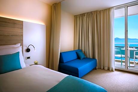 Premium Double Room with Balcony - Sea Side