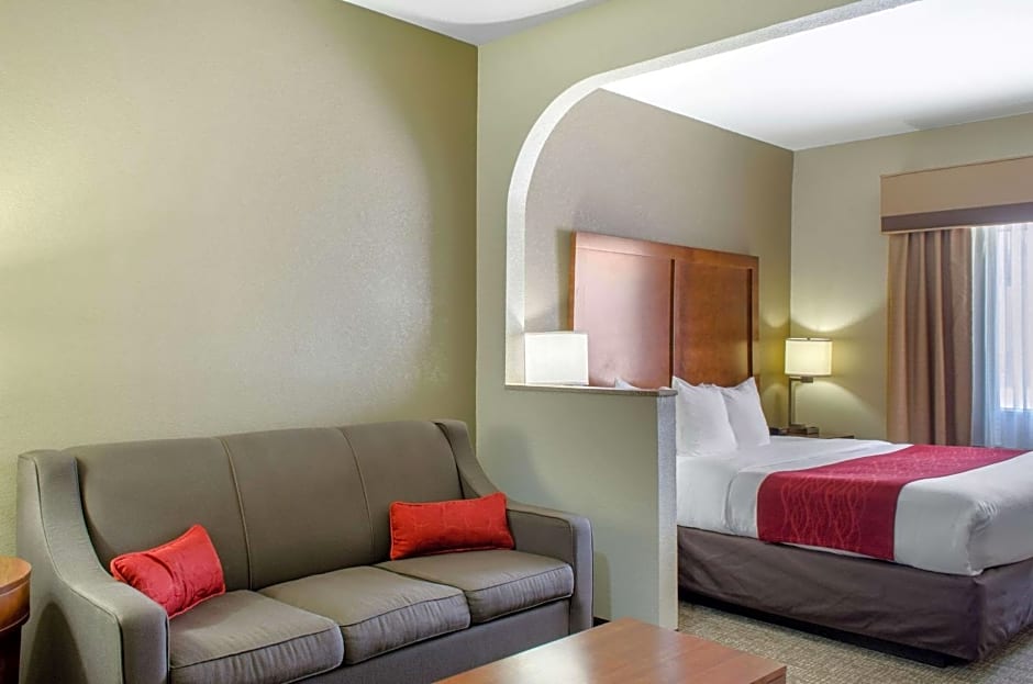 Comfort Inn & Suites Covington - Mandeville